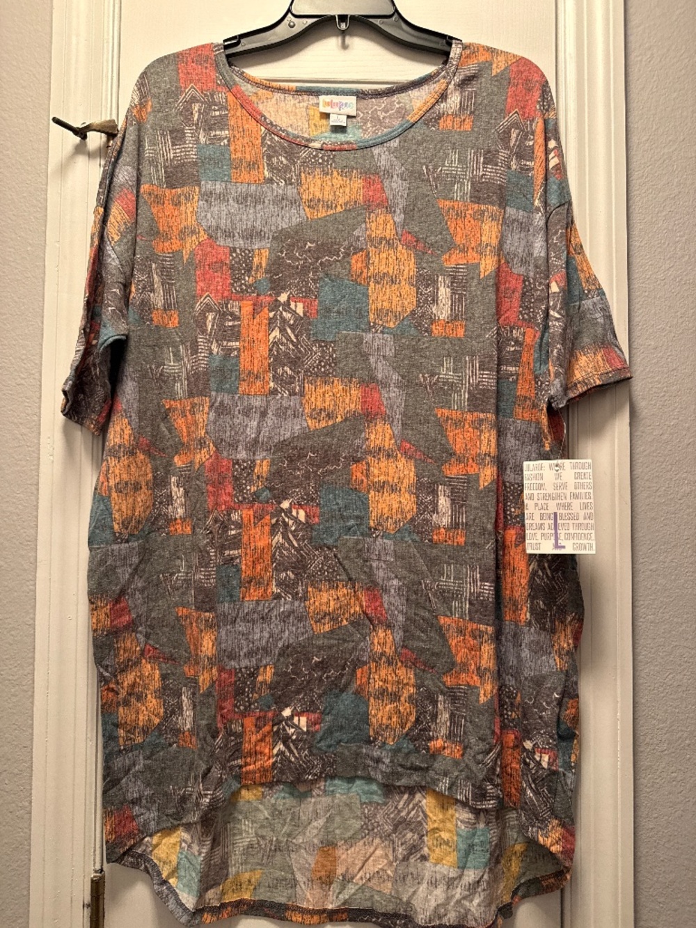 Lularoe shirt